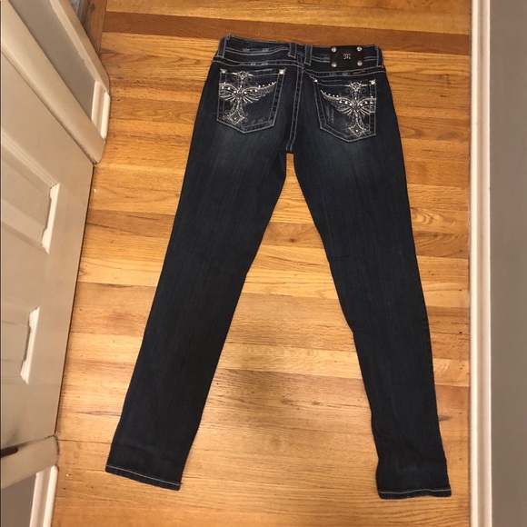 Authentic Miss Me Jeans - Picture 2 of 3